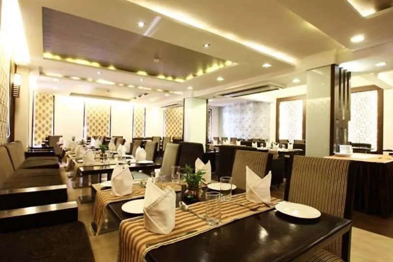 ****  The Retreat Hotel Agra  India